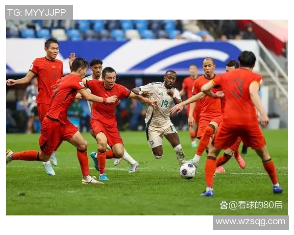 精彩瞬间尽在足球赛图片中展现激情与团队合作的魅力与力量 精彩瞬间尽在足球赛图片中展现激情与团队合作的魅力与力量